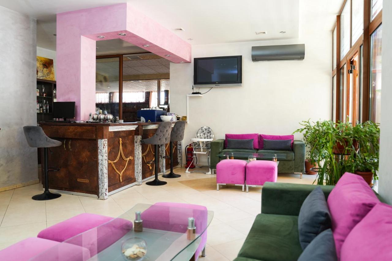 Akladi Family Hotel Черноморец Экстерьер фото